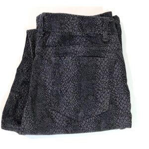 Jones NY Snake Print Jeans